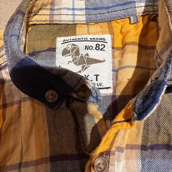 🎉BUNDLE 10 for $50🎉 NEXT DIRECT • boys’ plaid shirt - Picture 2 of 7